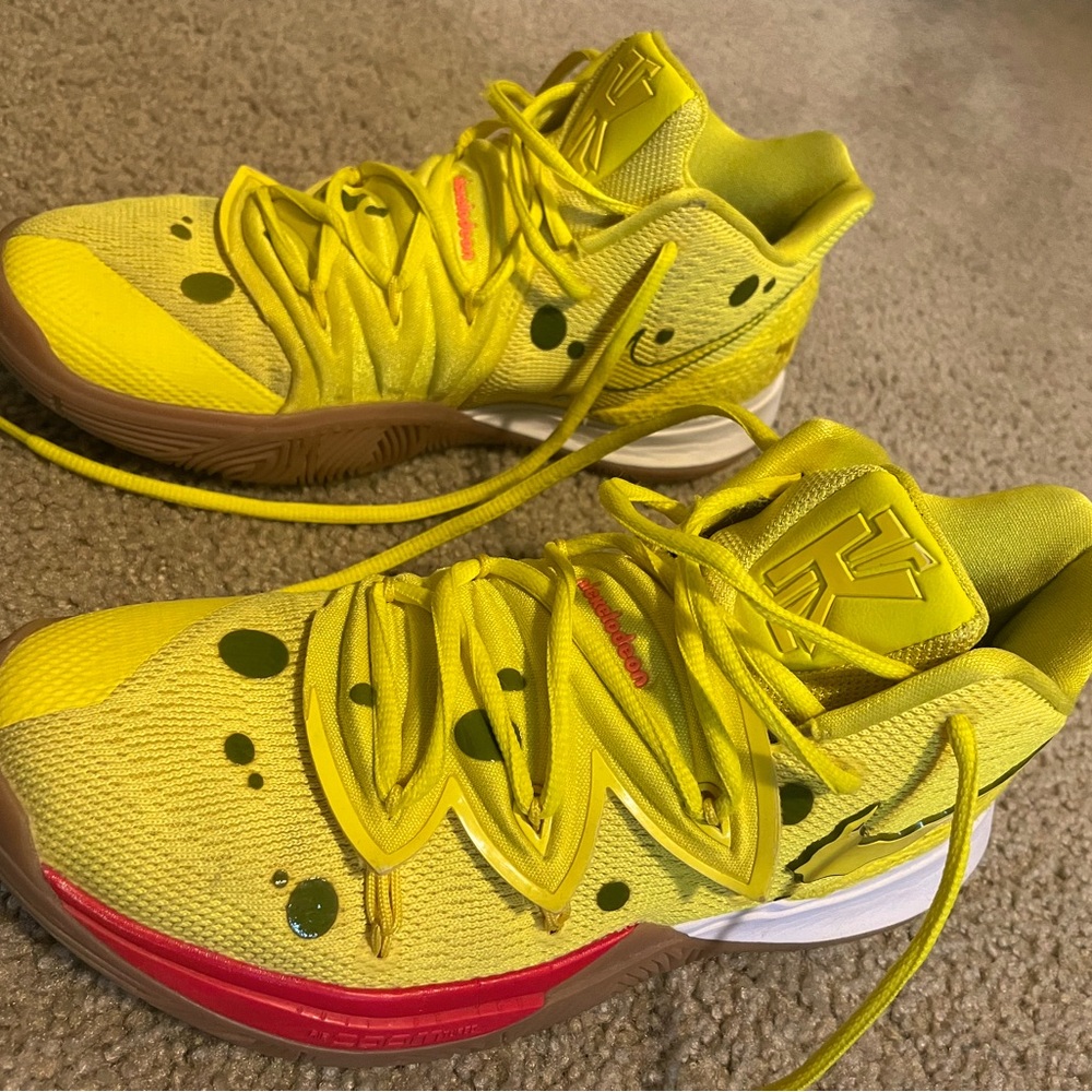 Nike SpongeBob Kyrie Basketball shoes